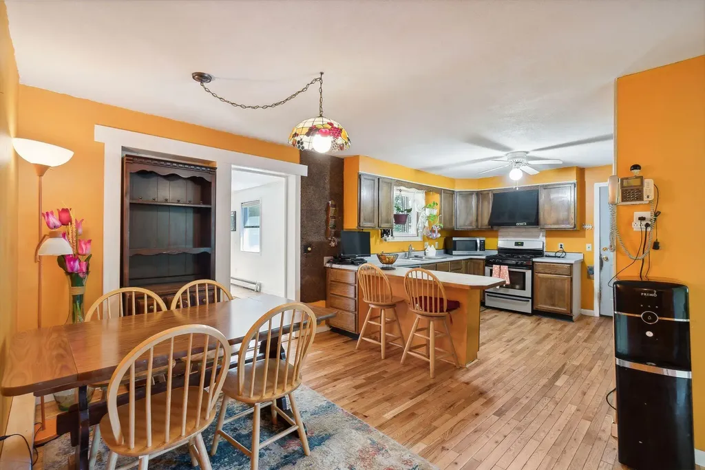6 Bouchard Drive Brunswick ME 04011