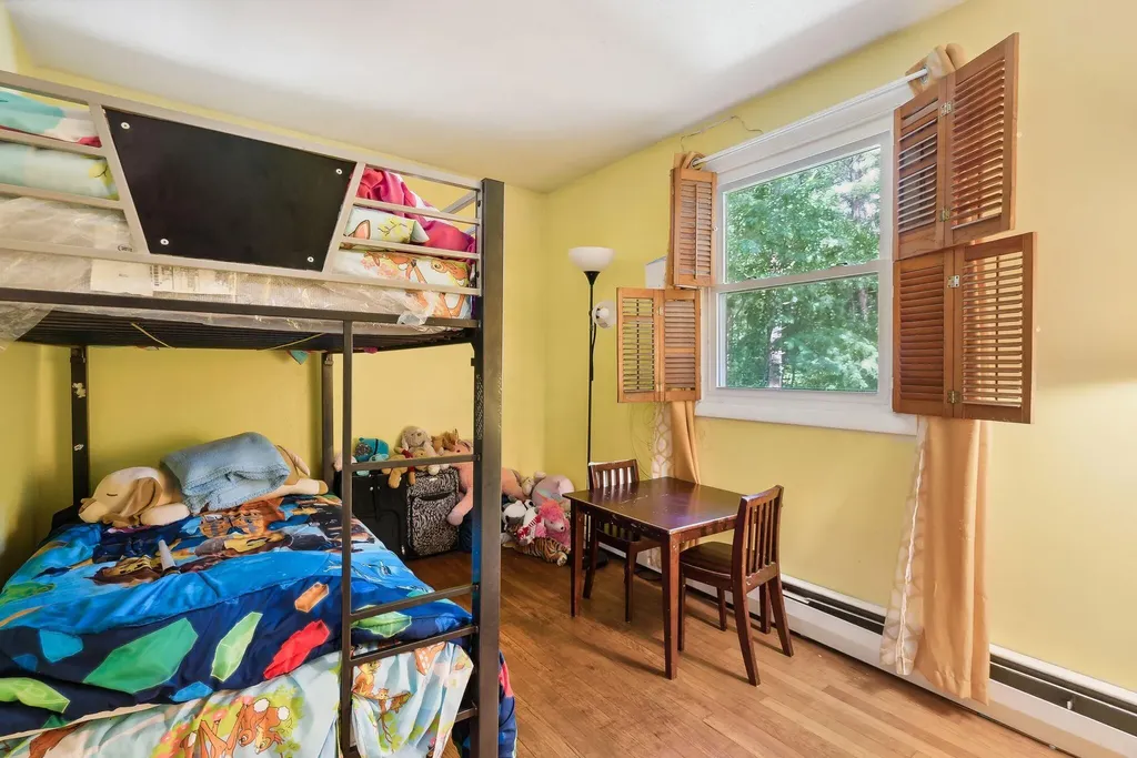 6 Bouchard Drive Brunswick ME 04011