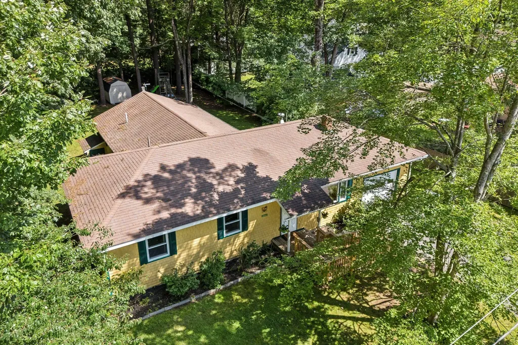 6 Bouchard Drive Brunswick ME 04011