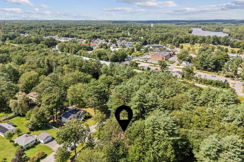 6 Bouchard Drive Brunswick ME 04011