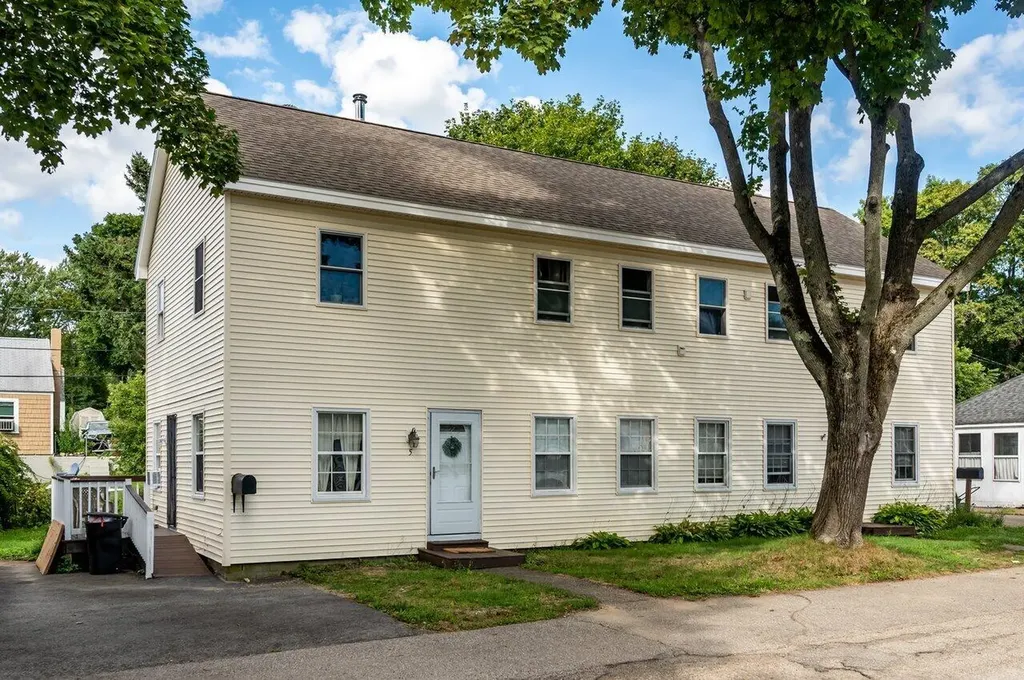 5-7 Goodrich Street Kittery ME 03904