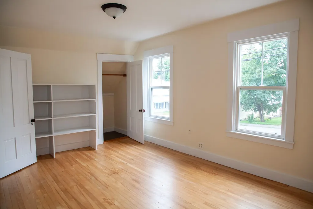 121 Bridge Street Farmington ME 04938
