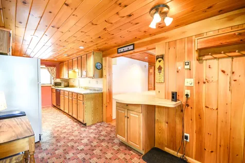 15 Sunrise Lane New Gloucester ME 04260