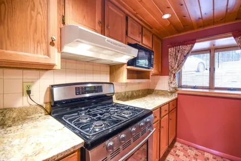 15 Sunrise Lane New Gloucester ME 04260