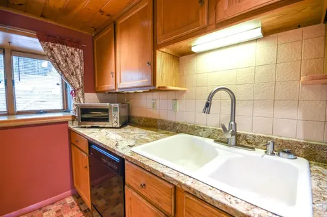 15 Sunrise Lane New Gloucester ME 04260