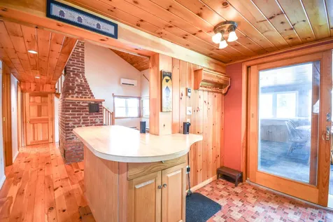 15 Sunrise Lane New Gloucester ME 04260