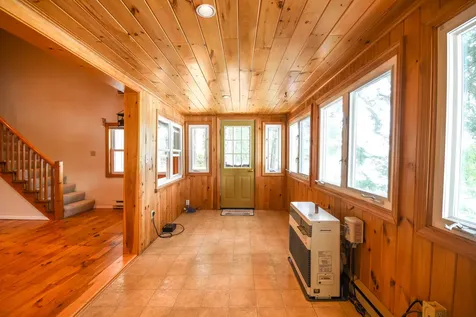 15 Sunrise Lane New Gloucester ME 04260