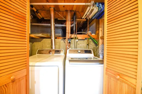 15 Sunrise Lane New Gloucester ME 04260