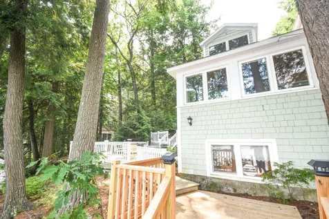15 Sunrise Lane New Gloucester ME 04260