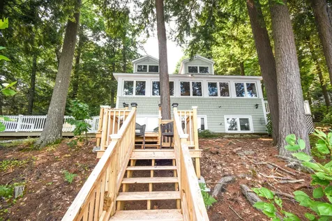 15 Sunrise Lane New Gloucester ME 04260