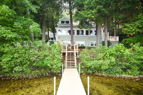 15 Sunrise Lane New Gloucester ME 04260