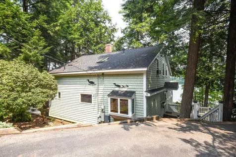 15 Sunrise Lane New Gloucester ME 04260
