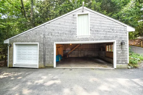 15 Sunrise Lane New Gloucester ME 04260