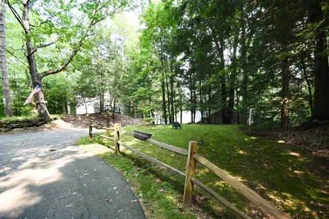 15 Sunrise Lane New Gloucester ME 04260