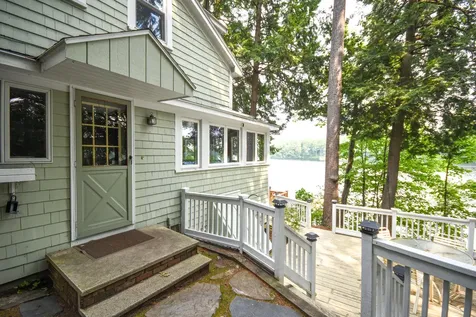 15 Sunrise Lane New Gloucester ME 04260