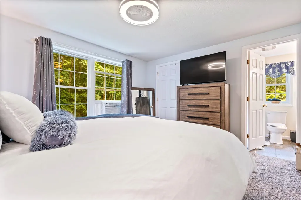 12 Darin Drive Gorham ME 04038