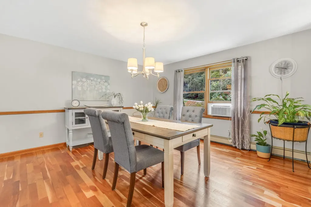 124 Fairway Drive Auburn ME 04210