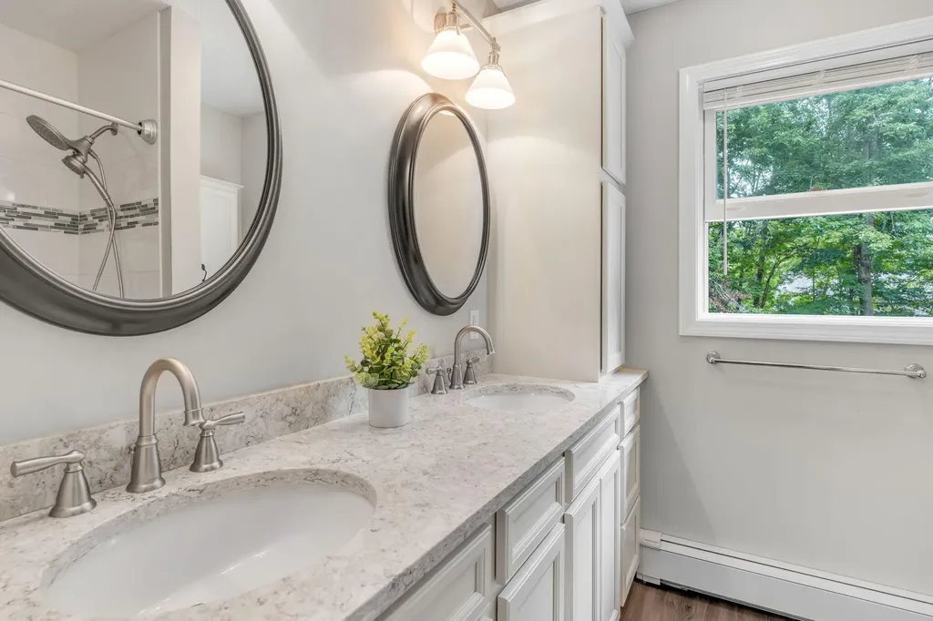 124 Fairway Drive Auburn ME 04210