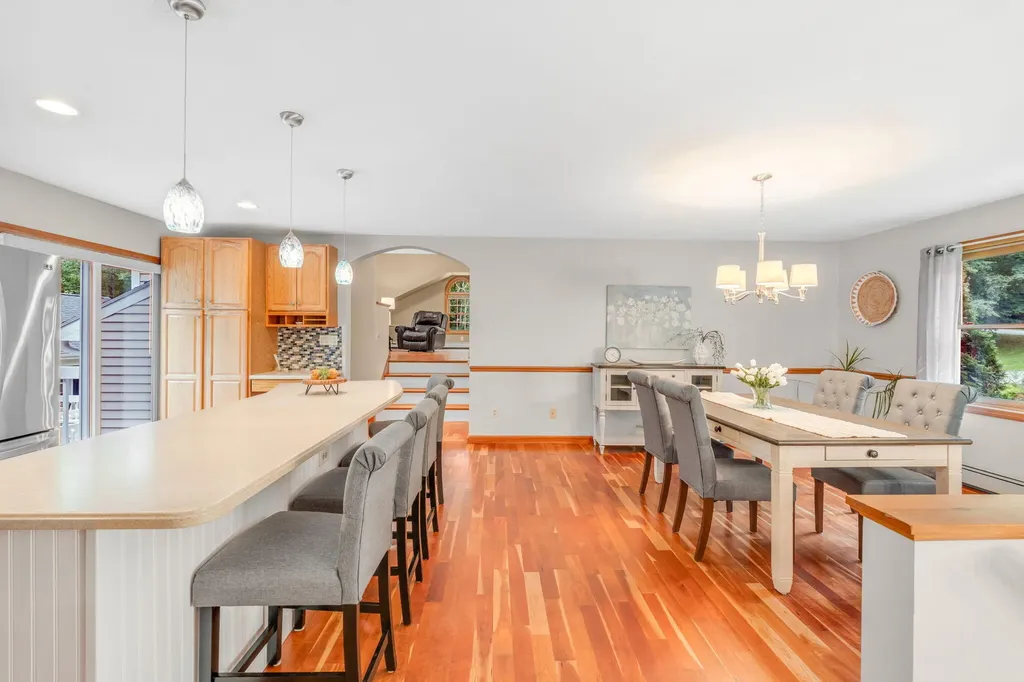 124 Fairway Drive Auburn ME 04210