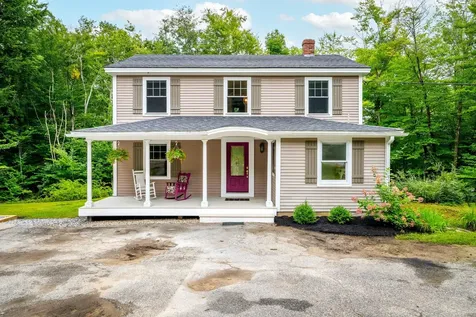 3 Valley Lane Sebago ME 04029