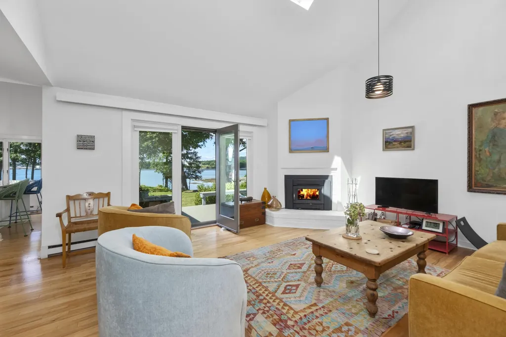 61 Jameson Point Road Rockland ME 04841