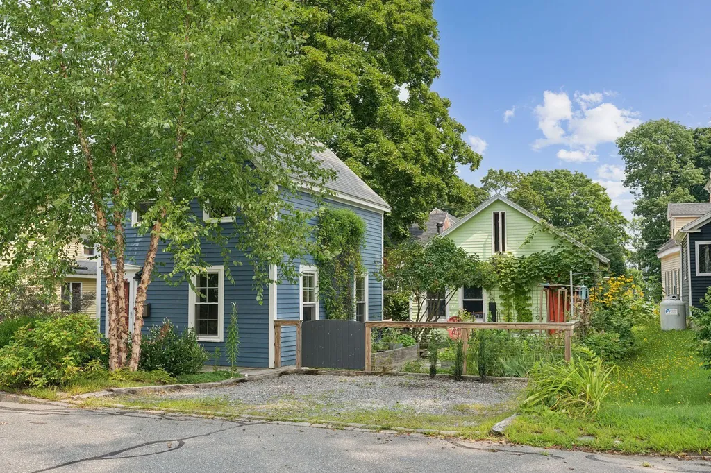 445 Middle Street Bath ME 04530