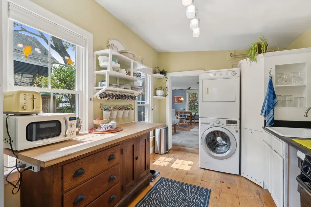 445 Middle Street Bath ME 04530