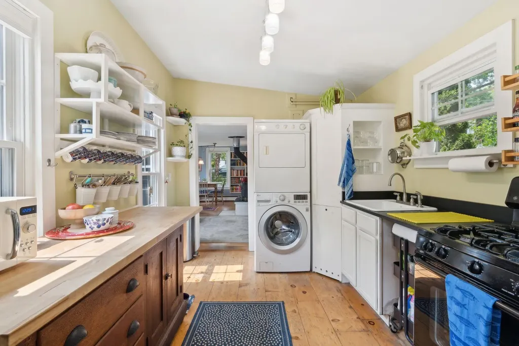 445 Middle Street Bath ME 04530