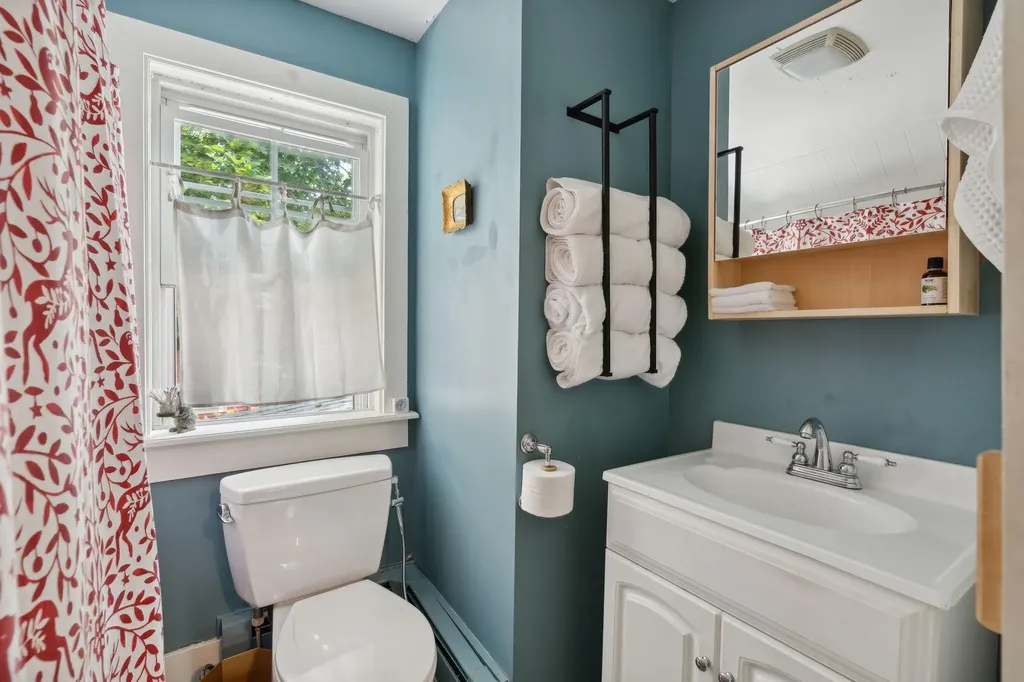 445 Middle Street Bath ME 04530