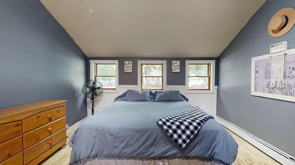 4 Kidder Avenue Dixfield ME 04224