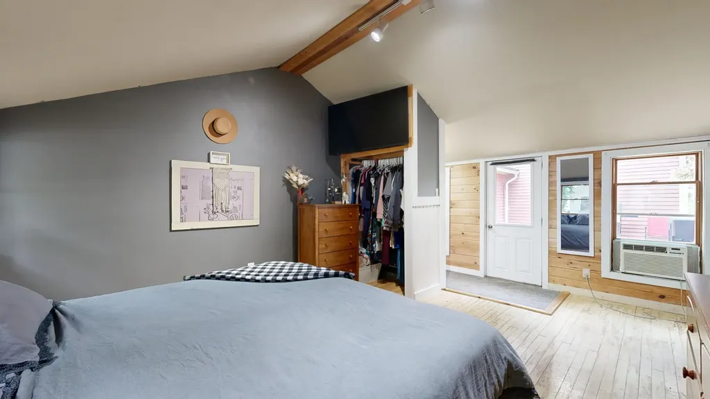 4 Kidder Avenue Dixfield ME 04224