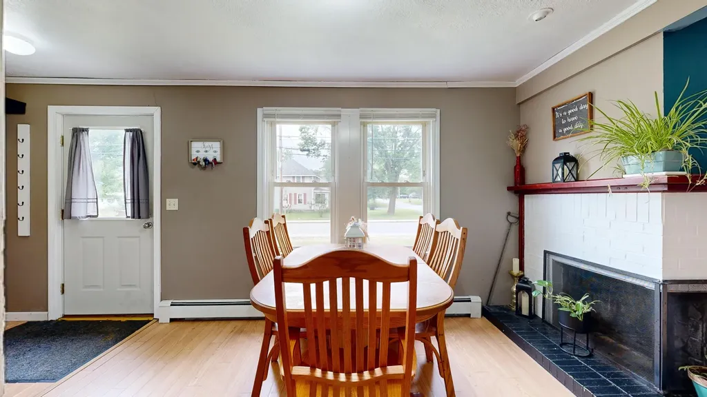 4 Kidder Avenue Dixfield ME 04224