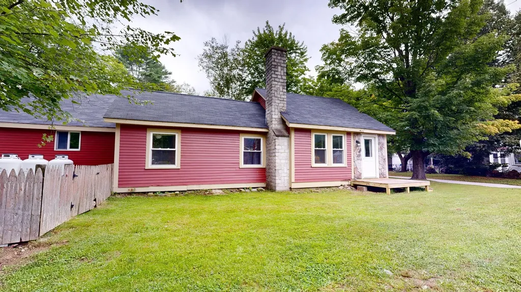 4 Kidder Avenue Dixfield ME 04224