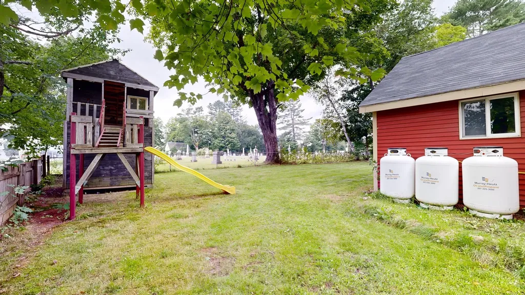 4 Kidder Avenue Dixfield ME 04224