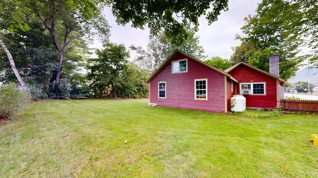4 Kidder Avenue Dixfield ME 04224