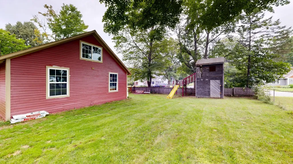 4 Kidder Avenue Dixfield ME 04224