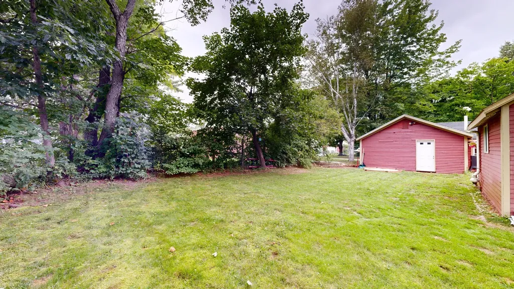 4 Kidder Avenue Dixfield ME 04224