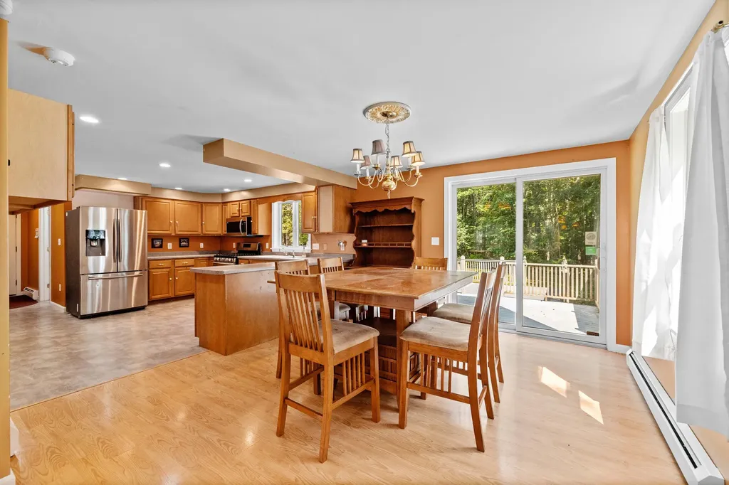 15 Lilac Lane Kennebunkport ME 04046