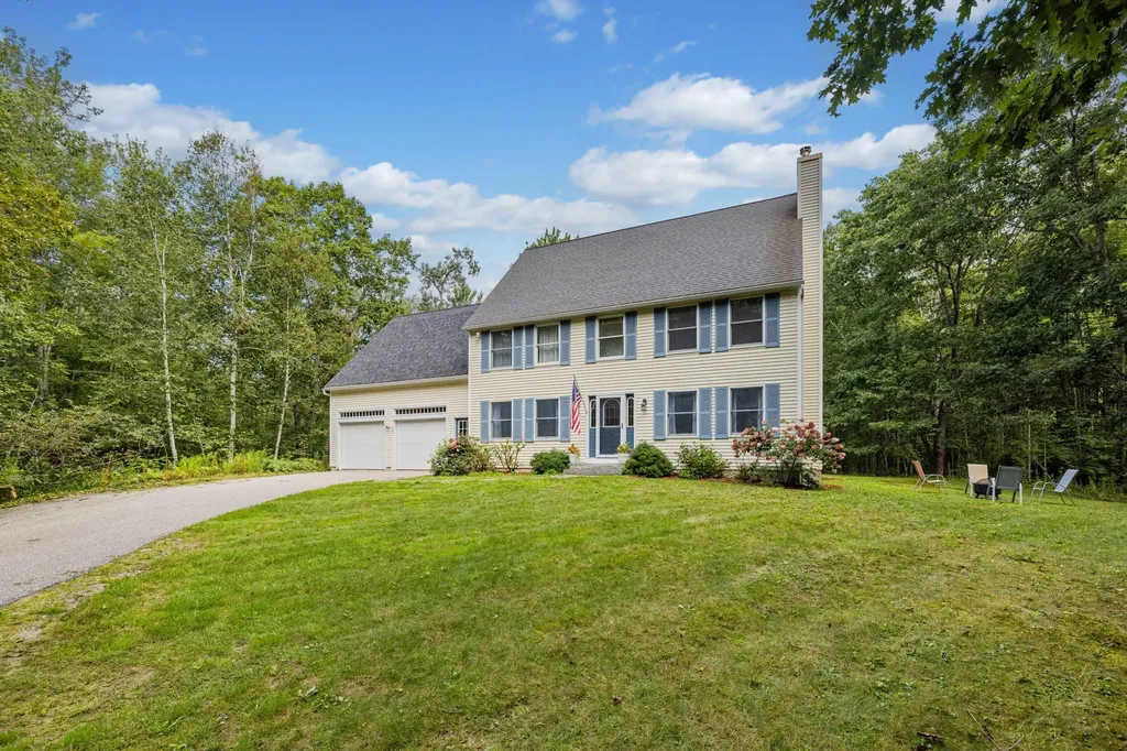 15 Lilac Lane Kennebunkport ME 04046