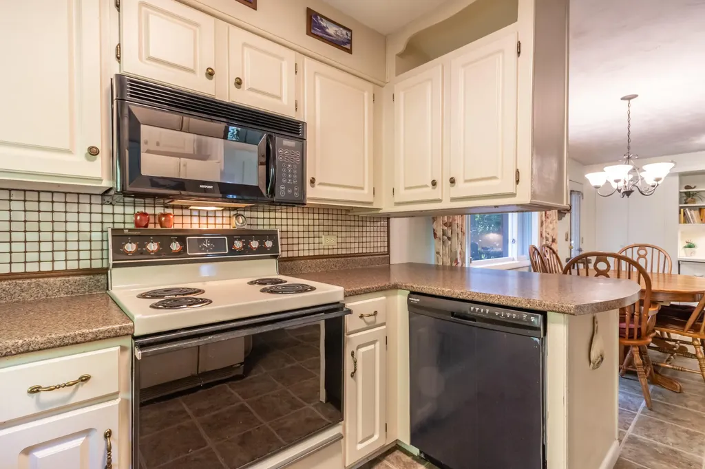 1159 Essex Street Bangor ME 04401