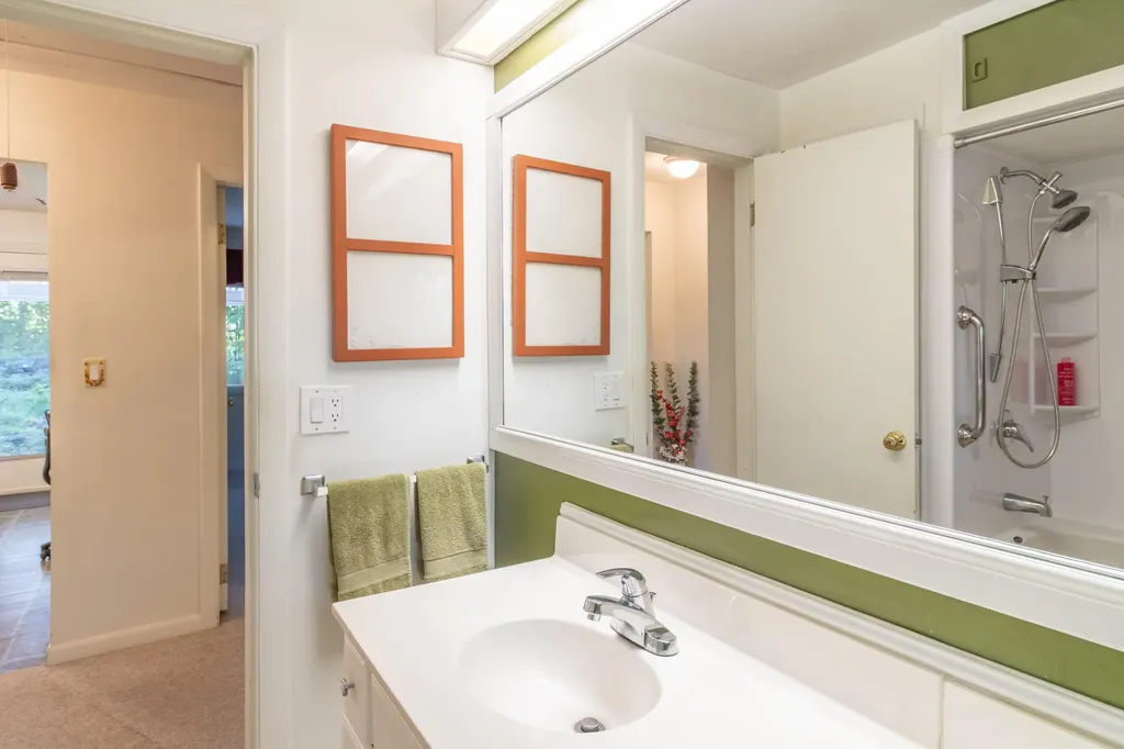 1159 Essex Street Bangor ME 04401