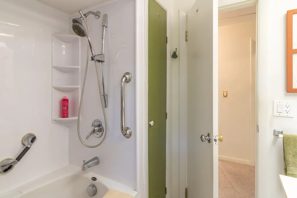 1159 Essex Street Bangor ME 04401