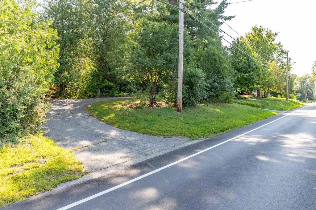 1159 Essex Street Bangor ME 04401