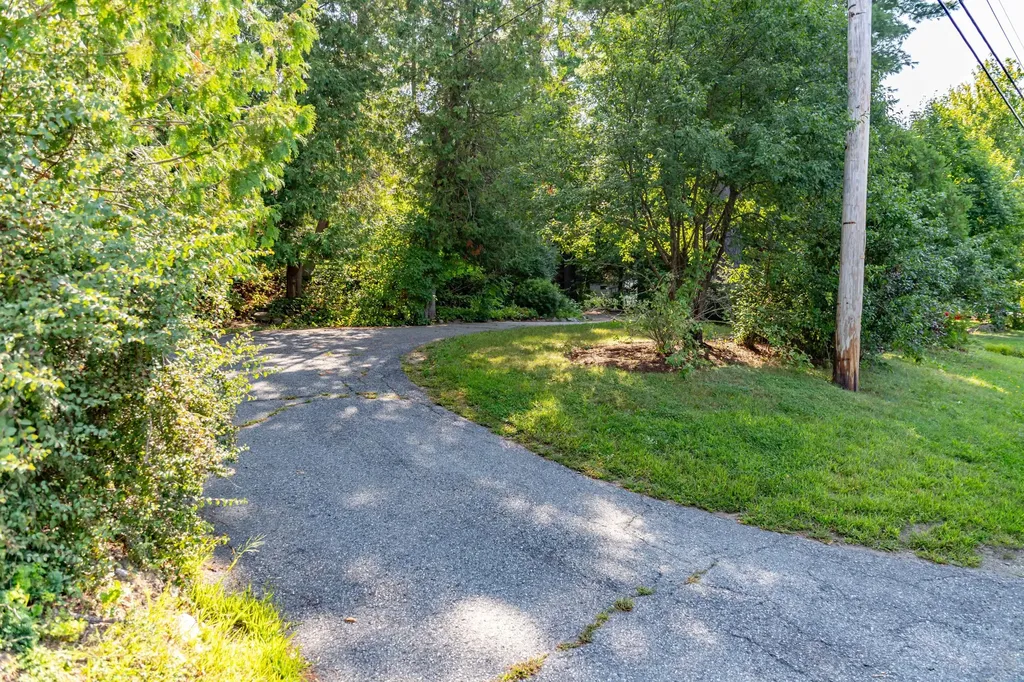 1159 Essex Street Bangor ME 04401