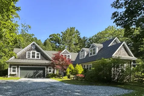 201 Bay View Street Camden ME 04843