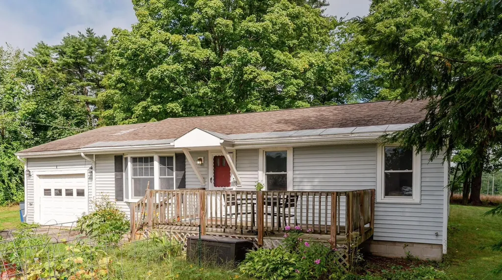 157 Flaggy Meadow Road Gorham ME 04038