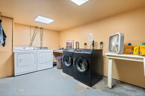 107 Emery Street Portland ME 04102