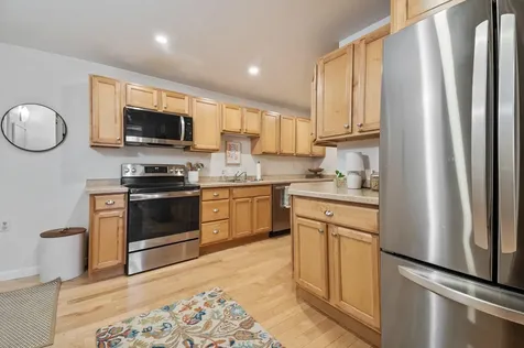 107 Emery Street Portland ME 04102