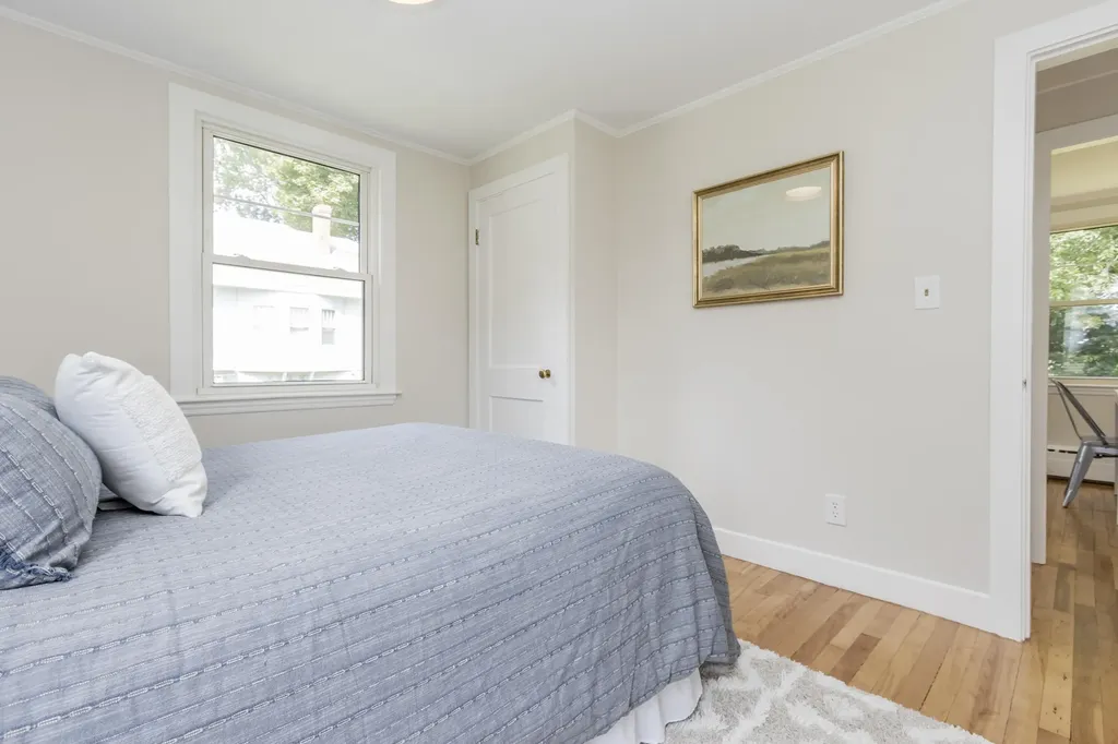 25 Dorset Street Portland ME 04102