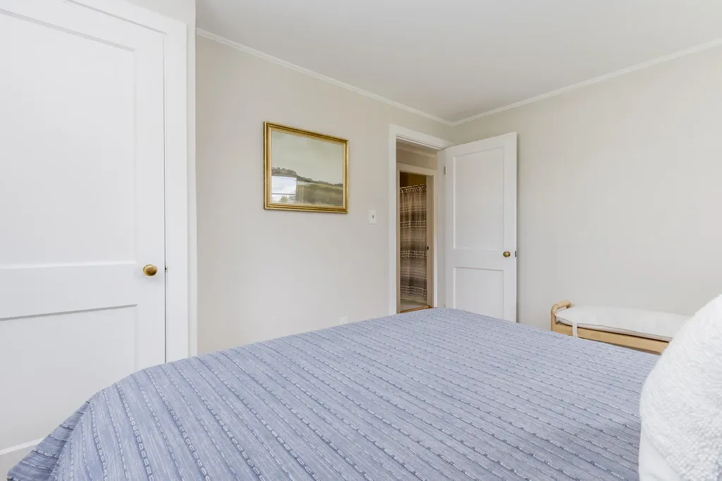 25 Dorset Street Portland ME 04102